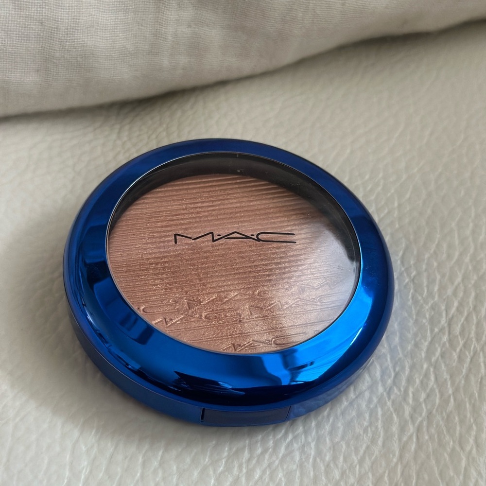 MAC Cosmetics Highlighter Extra Dimension Skinfinish - Shaft of Gold - Limited